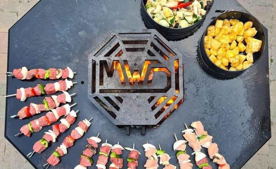 203589080_2858567714365630_1394711639921244797_n Plancha MWD feu de bois